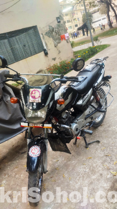 Bajaj Ct-100